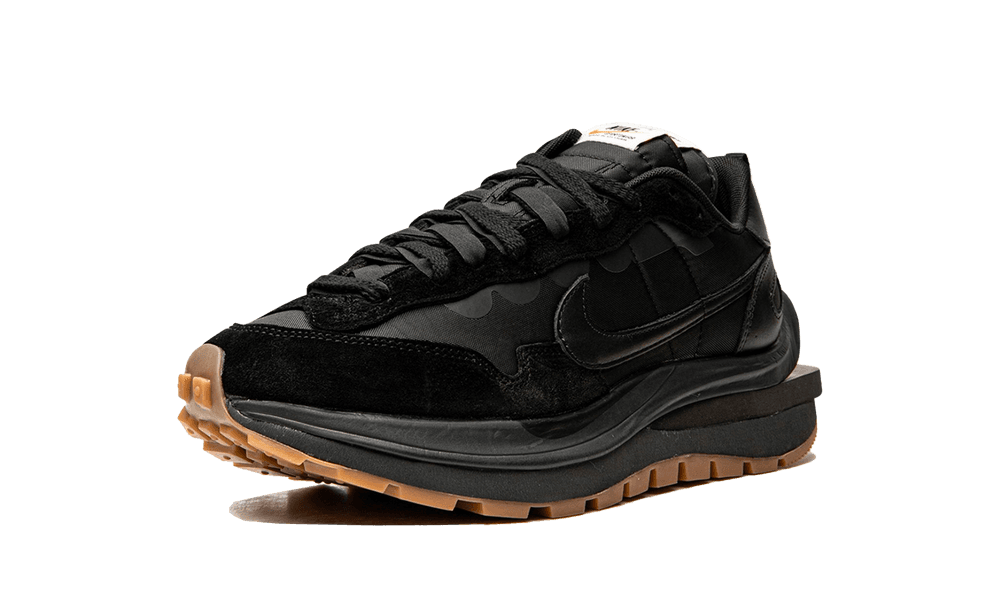 Nike Vaporwaffle sacai Black Gum