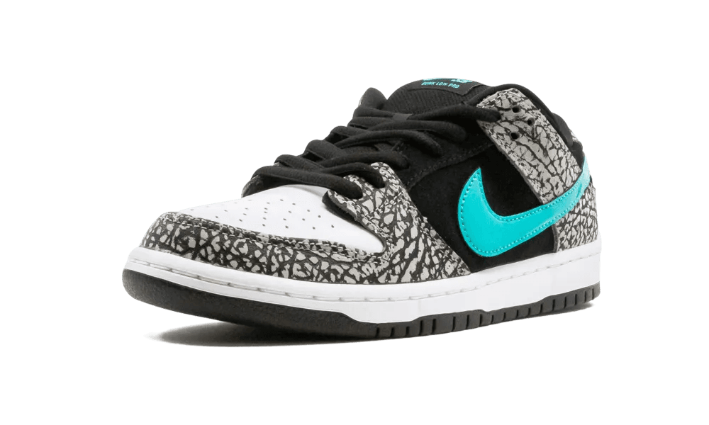 Nike SB Dunk Low atmos Elephant