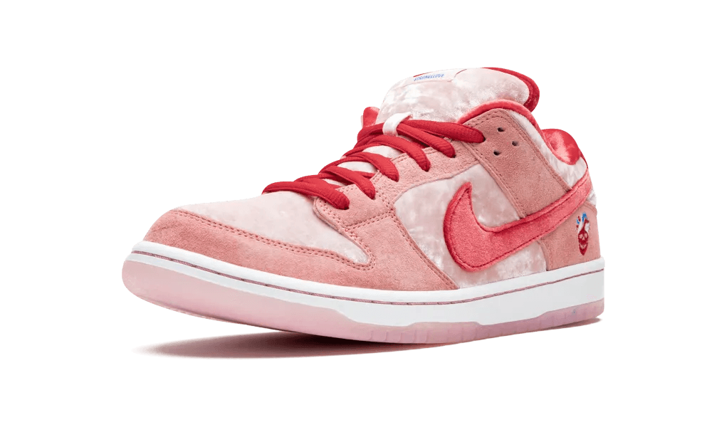 Nike SB Dunk Low Strange Love Skateboards (Regular Box)